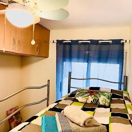 Very Flat Just 800m Postiguet-beach Und Parking *