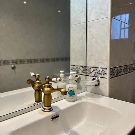 Very Flat Just 800m Postiguet-beach Und Parking Apartment